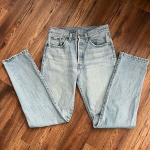 Levi’s 501 Straight Leg Jeans